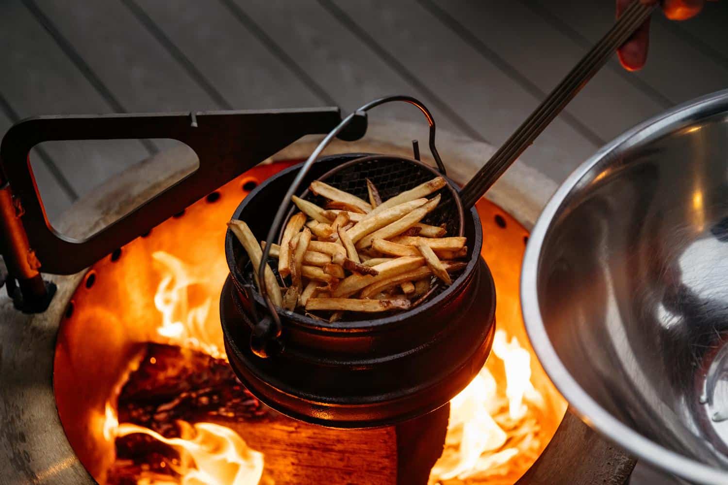 Breeo Cast Iron Kettle - Image 4