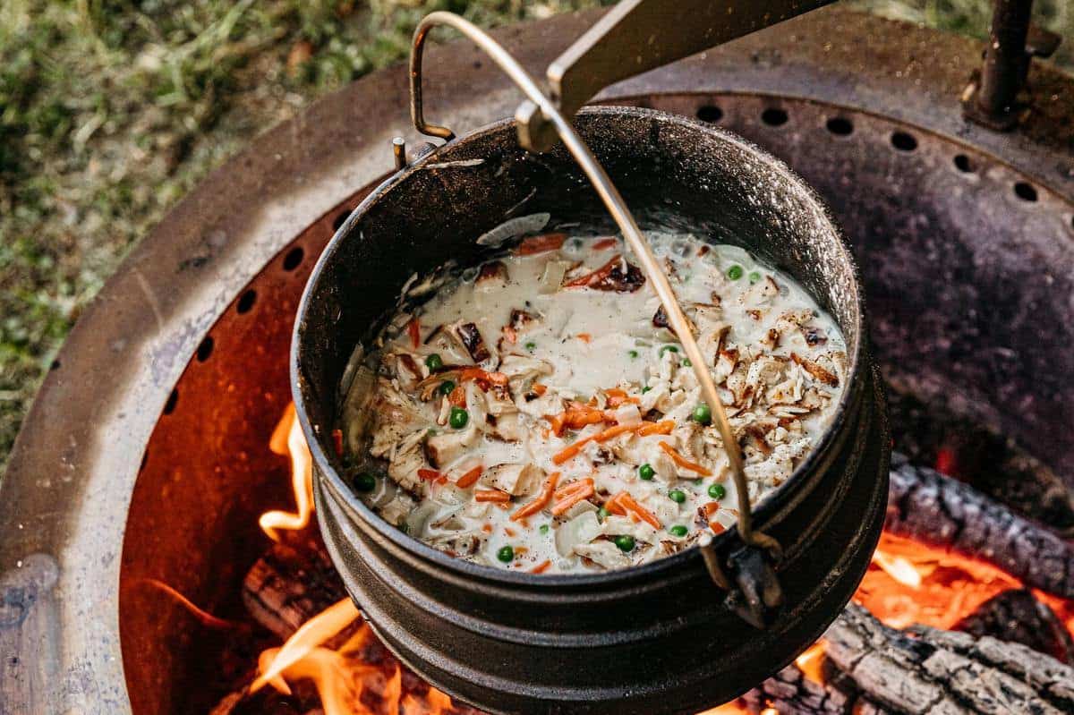 Breeo Cast Iron Kettle - Image 6