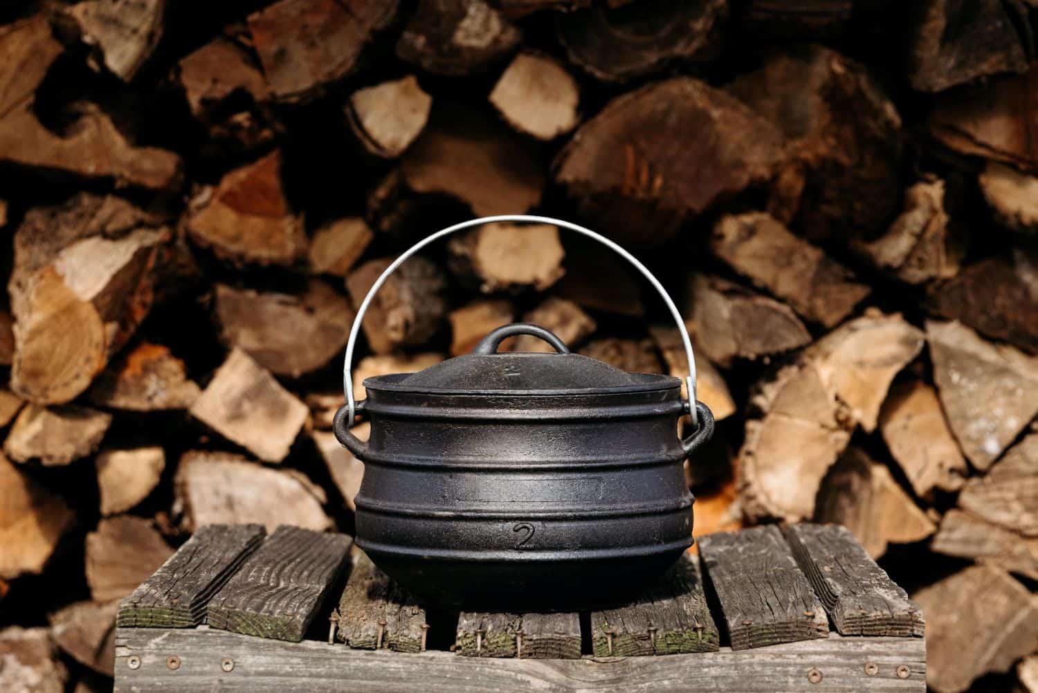 Breeo Cast Iron Kettle - Image 9