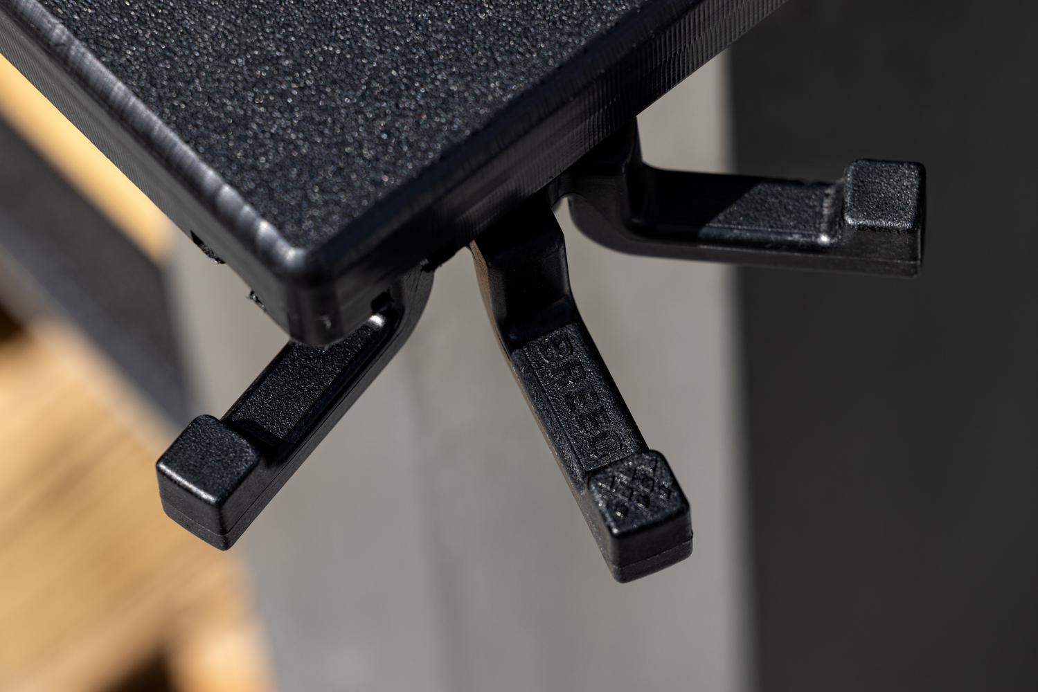 OutRig Tri-Hook - Image 3